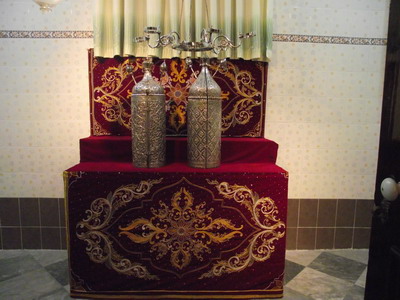 dvir at synagogue