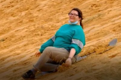 Surfing the dunes