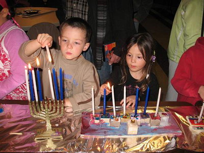 Hanukka in Davis