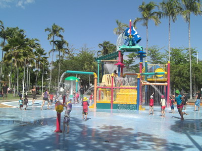 http://www.eitanlevy.com/Misc2012/waterpark.jpg