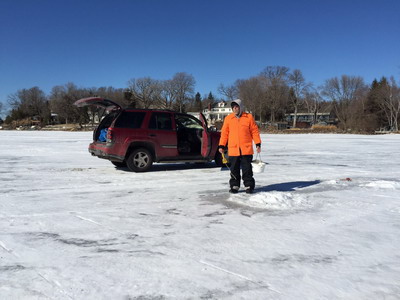 ice fishing10