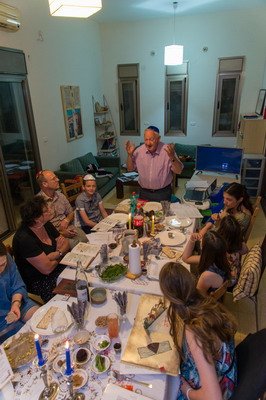 pesac seder 2016