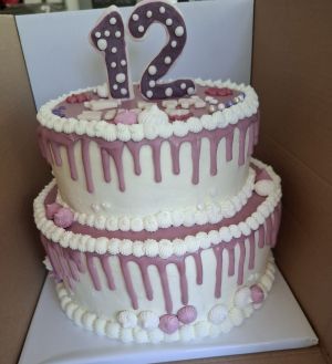 batmitzvah cake