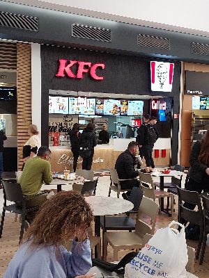 KFC Larnaka1