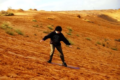 Surfing the dunes